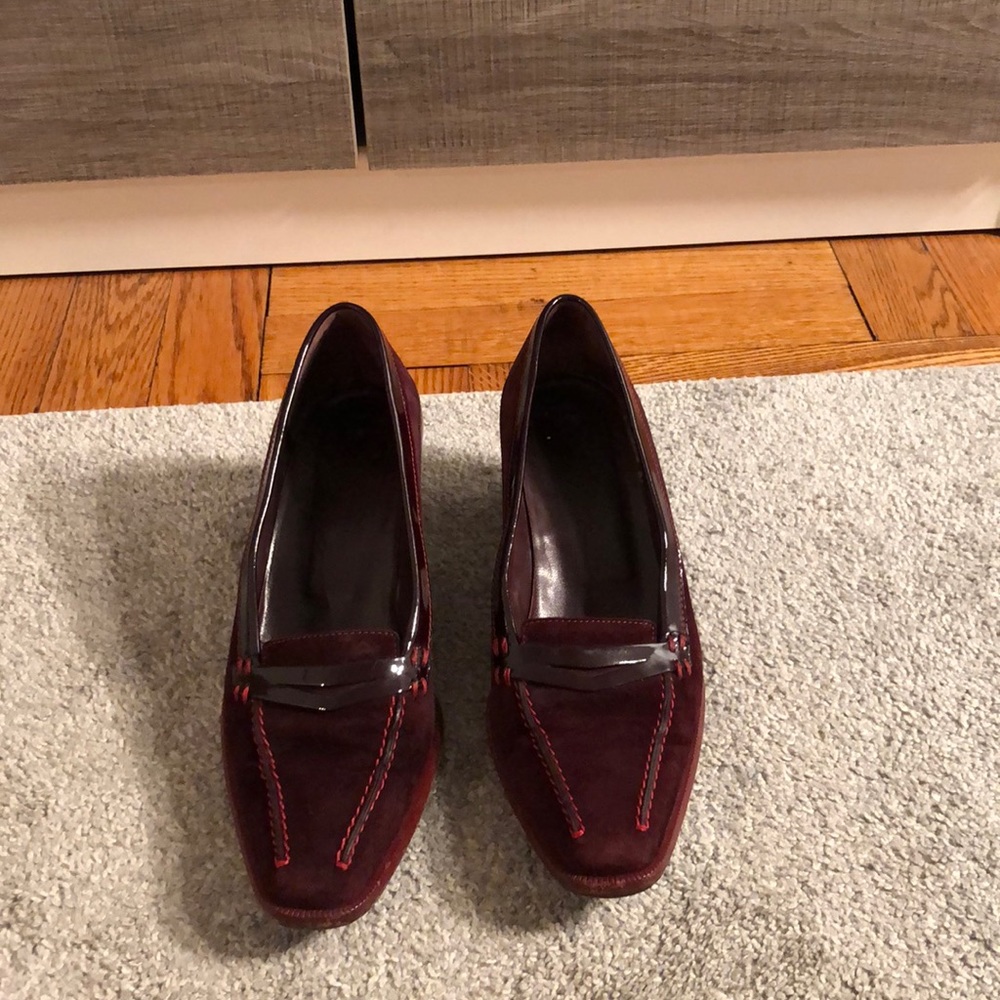 Burgundy Tods Heeled Loafers